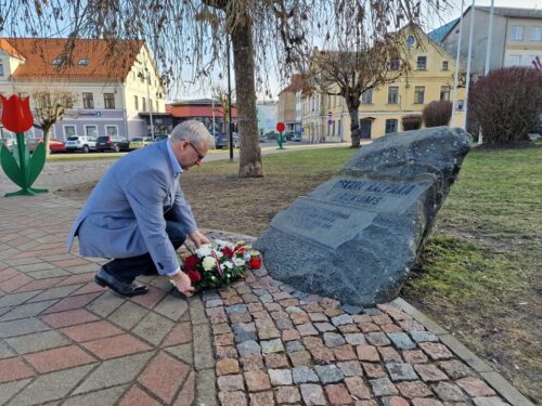 5 Godinot Pulkvedi Oskaru Kalpaku, Noliek Ziedus